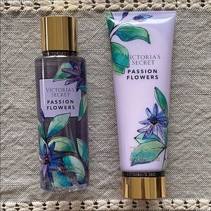 Passion Flowers Victoria’s Secret Set NEW